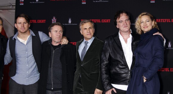 Channing Tatum, Tim Roth, Christoph Waltz, Quentin Tarantino, Zoe Bell - Quentin Tarantino laisse ses empreintes dans le ciment hollywoodien au TCL Chinese Theater à Hollywood, le 5 janvier 2016