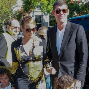 Exclusif - La diva Mariah Carey, son compagnon James Packer et ses enfants Moroccan et Monroe sont arrivés à Sydney en Australie, avant de rejoindre Lachlan Murdoch (fils de l'homme d'affaires australo-américain Rupert Murdoch) et sa femme Sarah sur leur voilier de luxe de 42,6 mètres (le Sarissa) sur le port de Sydney pour une fête du jour de l'an le 1er janvier 2016.