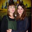 Laura Boujenah et Esther Comar - Avant-première du film "House Of Time" au cinéma Pathé Wepler à Paris, le 11 janvier 2016. © Giancarlo Gorassini/Bestimage