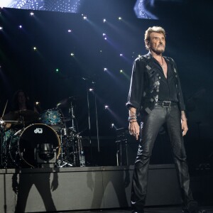 Exclusif - Johnny Hallyday en concert au Galaxie à Amnéville. Le 18 novembre 2015 © Cyril Moreau / Bestimage