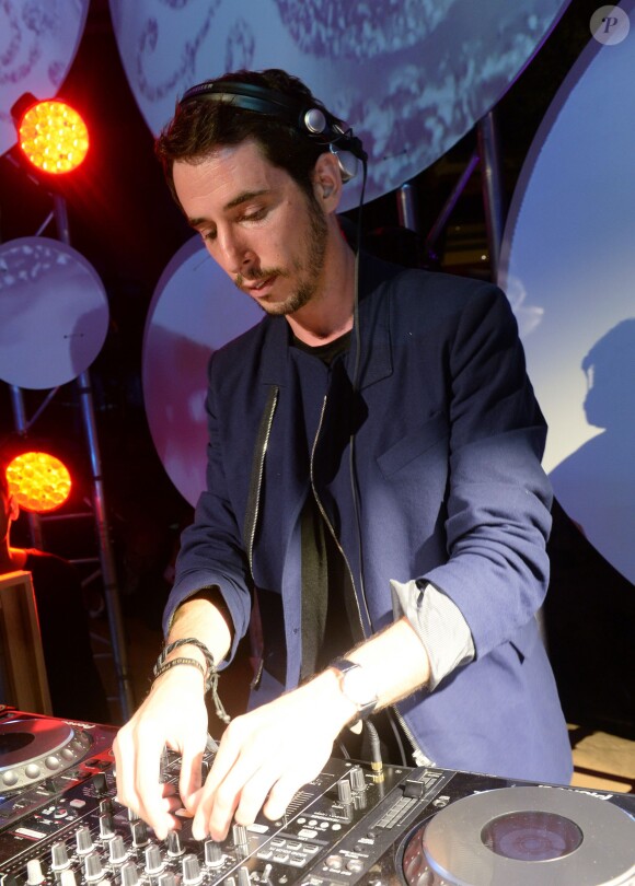 Exclusif - Le DJ de The Avener, Tristan Casara - People à la soirée "Summer Party" au club Le Byblos à Saint-Tropez. Le 16 juillet 2015.