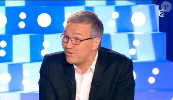 Laurent Ruquier présente On n'est pas couché sur France 2, le samedi 16 janvier 2016.