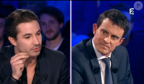 Jérémy Ferrari et Manuel Valls, dans On n'est pas couché sur France 2, le samedi 16 janvier 2016.