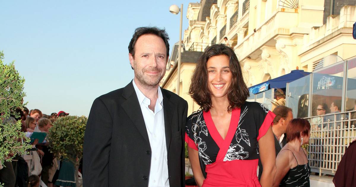 Marc Levy et Pauline Lévêque au festival du film romantique de Cabourg, le 10 juin 2006 Purepeople Marc Levy et Pauline Lévêque au festival du film romantique de Cabourg, le 10 juin 2006 Purepeople