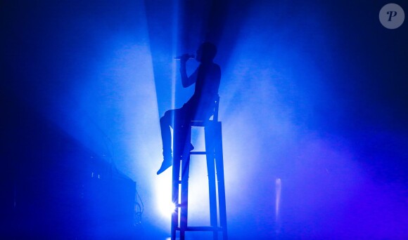 Christophe Willem en concert au Théatre Sébastopol de Lille le 10 novembre 2015. © Stéphane Vansteenkiste / Bestimage