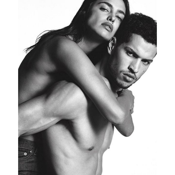 Irina Shayk et Chris Moore sur la nouvelle campagne Givenchy Jeans. Photo par Luigi + Iango.