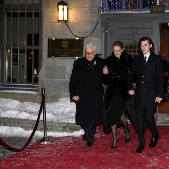 Céline Dion, son fils René-Charles Angélil et son frère Michel Dion - La famille de René Angélil sort de la Basi­lique Notre-Dame de Montréal où tous les anonymes sont venus se recueillir en sa mémoire et présenter leurs condoléances à Céline Dion, la veille de ses funérailles, le 21 janvier 2016. © Dominique Jacovides/Bestimage