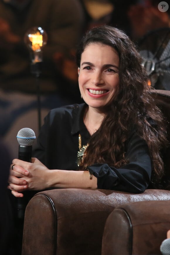 Exclusif - Yael Naim - Enregistrement de l'émission "Du côté de chez Dave", le 7 décembre 2015. L'émission sera diffusée le 24 janvier 2016 sur France 3. ©CVS/Bestimage
