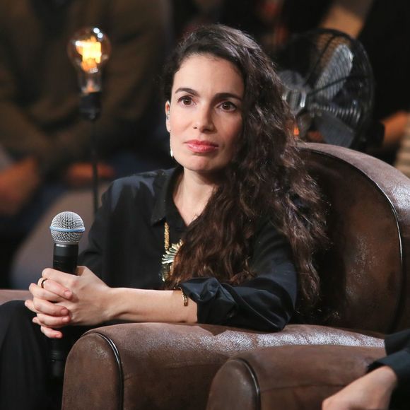 Exclusif - Yael Naim - Enregistrement de l'émission "Du côté de chez Dave", le 7 décembre 2015. L'émission sera diffusée le 24 janvier 2016 sur France 3. ©CVS/Bestimage