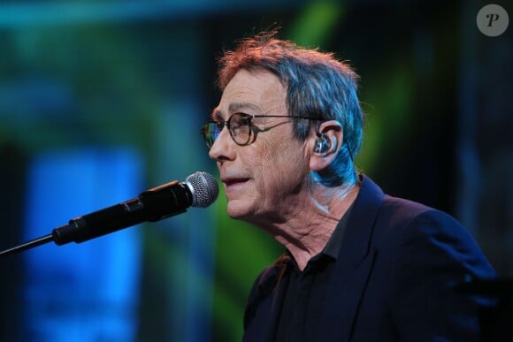 Exclusif - Alain Chamfort - Enregistrement de l'émission "Du côté de chez Dave", le 7 décembre 2015. L'émission sera diffusée le 24 janvier 2016 sur France 3. ©CVS/Bestimage