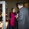 La princesse Victoria de Suède, enceinte de 7 mois, a découvert l'exposition Au fil du temps - 400 ans d'horloges royales, lors de son inauguration le 22 janvier 2016 au palais Drottningholm à Stockholm.