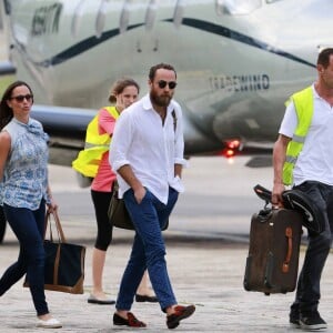 Pippa Middleton et son frère James Middleton quittent Saint-Barthélemy, le 7 janvier 2016.