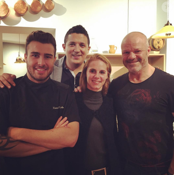 Adel ("Top Chef 2015"), toujours en couple avec Vanessa. Ils ont passé un bon moment avec leur ancien concurrent Kévin D'Andréa et le juré Philippe Etchebest. Octobre 2015.