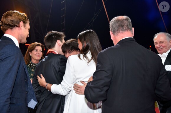 Exclusif - La princesse Stéphanie de Monaco a reçu le 19 janvier 2016 un Clown d'or des mains de son frère le prince Albert II lors du 40e Festival international du cirque de Monte-Carlo, en reconnaissance de son engagement dans la perpétuation du rendez-vous créé par leur père le prince Rainier III, qu'elle préside depuis 2005, et en présence notamment de ses enfants Louis et Pauline Ducruet. © Bruno Bebert/Bestimage