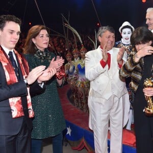 Exclusif - La princesse Stéphanie de Monaco a reçu le 19 janvier 2016 un Clown d'or des mains de son frère le prince Albert II lors du 40e Festival international du cirque de Monte-Carlo, en reconnaissance de son engagement dans la perpétuation du rendez-vous créé par leur père le prince Rainier III, qu'elle préside depuis 2005, et en présence notamment de ses enfants Louis et Pauline Ducruet. © Bruno Bebert/Bestimage