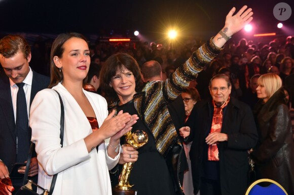 Exclusif - La princesse Stéphanie de Monaco a reçu le 19 janvier 2016 un Clown d'or des mains de son frère le prince Albert II lors du 40e Festival international du cirque de Monte-Carlo, en reconnaissance de son engagement dans la perpétuation du rendez-vous créé par leur père le prince Rainier III, qu'elle préside depuis 2005, et en présence notamment de ses enfants Louis et Pauline Ducruet. © Bruno Bebert/Bestimage