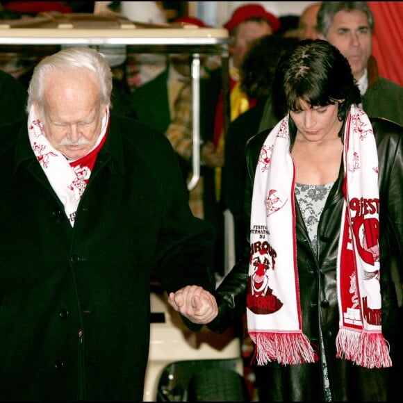 Le prince Rainier III avec la princesse Stéphanie de Monaco lors de la clôture du Festival international du cirque de Monte-Carlo le 21 janvier 2005