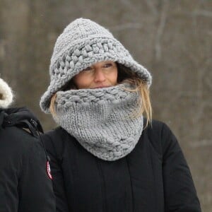 Exclusif -  Gisele Bündchen va applaudir son fils Benjamin à son match de Hockey le 23 janvier 2016 à Boston