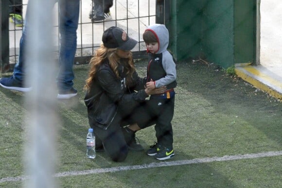 Semi Exclusif - Shakira et son fils Milan Piqué à Barcelone, le 22 janvier 2016