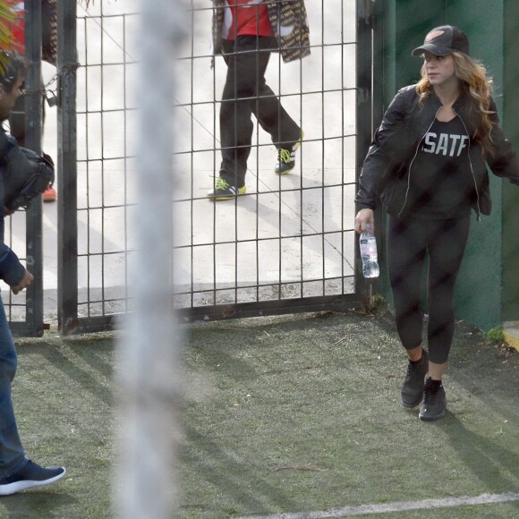 Semi Exclusif - Shakira et son fils Milan Piqué à Barcelone, le 22 janvier 2016