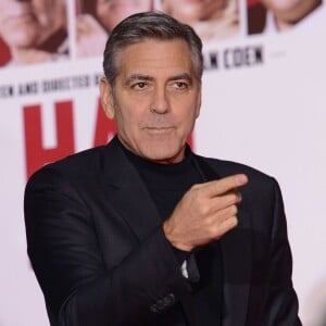 George Clooney - Première du film "Hail, Caesar!" au Regency Village Theatre à Westwood le 1er février 2016.