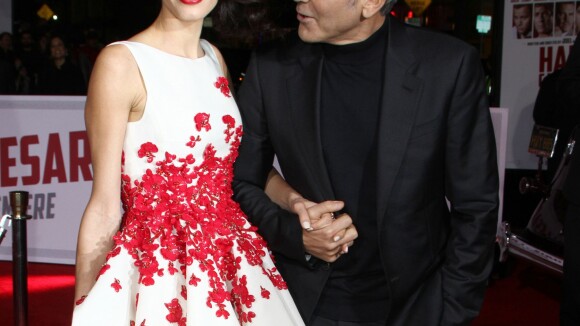 George Clooney et Amal électrisent la première d'Avé, César! à Hollywood, le 1er février 2016.