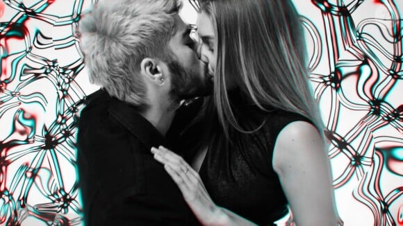 Captures d'écran du nouveau clip de Zayn qui a tourné avec sa compagne Gigi Hadid le 30 janvier 2016.