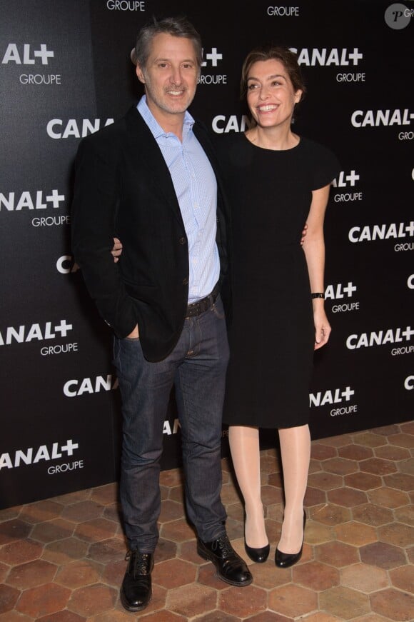 Antoine De Caunes et sa femme Daphné Roulier - Soirée des animateurs du Groupe Canal+ au Manko à Paris. Le 3 février 2016