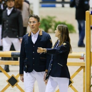 Exclusif - Julien Courbet et sa fille Lola Courbet, au Jumping International de Bordeaux, le 5 février 2016. Julien et Lola Courbet montent pour leur partenaire Victory Horse. © Thibaud Moritz/Quentin Salinier