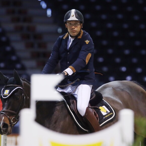 Exclusif - Julien Courbet, au Jumping International de Bordeaux, le 5 février 2016. Julien et Lola Courbet montent pour leur partenaire Victory Horse. © Thibaud Moritz/Quentin Salinier