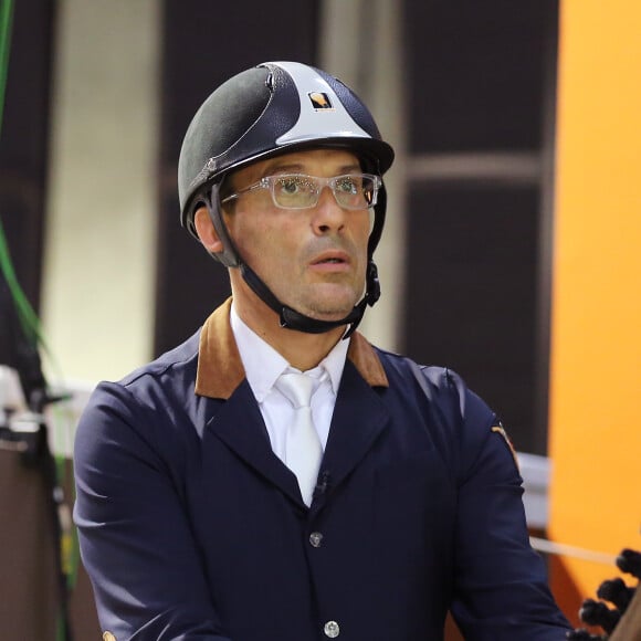 Exclusif - Julien Courbet, au Jumping International de Bordeaux, le 5 février 2016. Julien et Lola Courbet montent pour leur partenaire Victory Horse. © Thibaud Moritz/Quentin Salinier