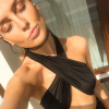 Perrie Edwards a publié une photo d'elle en vacances sous le soleil sur sa page Instagram, au mois de janvier 2016.