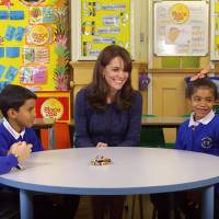Kate Middleton: En classe avec quatre enfants, elle bavarde pour briser un tabou