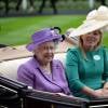 Peter et Autumn Phillips avec la reine Elizabeth II à Ascot en juin 2013