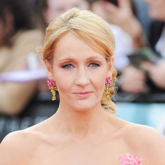 PREMIERE MONDIALE DU FILM "HARRY POTTER AND THE DEATHLY HALLOWS PART II" A LONDRES - 07.JULY.2011. LONDON WRITER JK ROWLING AT PREMIERE OF HARRY POTTER AND THE DEATHLY HALLOWS PART 2 IN TRAFALGAR SQUARE07/07/2011 - LONDRES