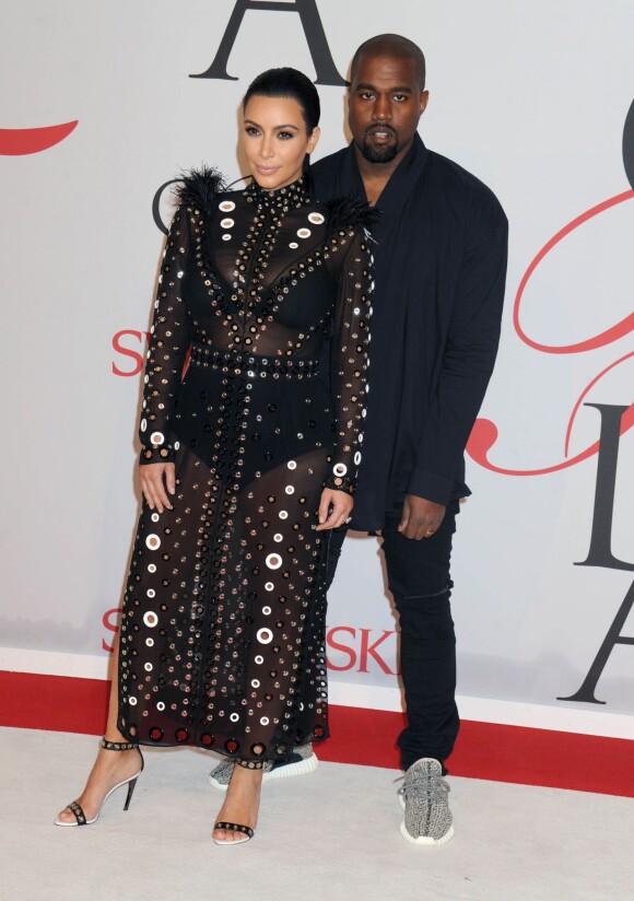 Kim Kardashian (enceinte) et Kanye West - People à la soirée des CFDA Fashion Awards 2015 à New York. Le 1er juin 2015.