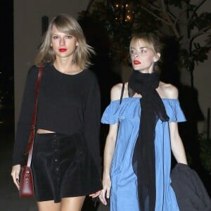 Exclusif - Taylor Swift et Jaime King, enceinte, passent une soirée entre filles à Beverly Hills, le 2 mars 2015, juste quelques jours après que Jaime King annonce que Taylor Swift sera marraine pour le seconde fois.