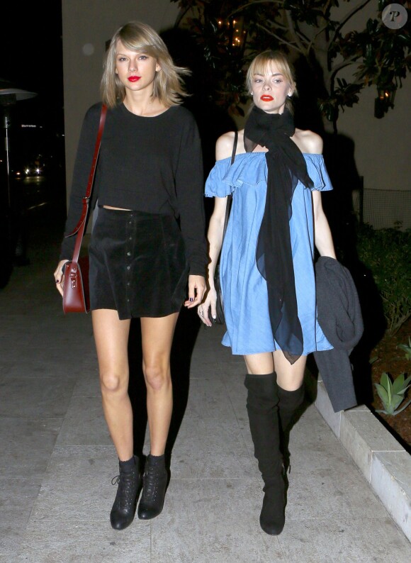 Exclusif - Taylor Swift et Jaime King, enceinte, passent une soirée entre filles à Beverly Hills, le 2 mars 2015, juste quelques jours après que Jaime King annonce que Taylor Swift sera marraine pour le seconde fois.