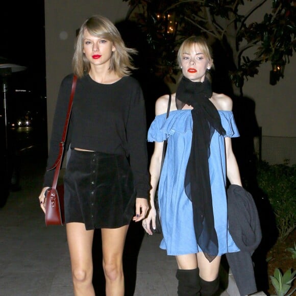 Exclusif - Taylor Swift et Jaime King, enceinte, passent une soirée entre filles à Beverly Hills, le 2 mars 2015, juste quelques jours après que Jaime King annonce que Taylor Swift sera marraine pour le seconde fois.