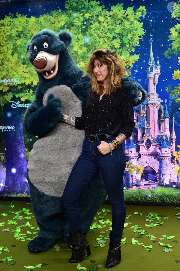 Daphné Bürki, au spectacle La Forêt De l'Enchantement, à Disneyland Paris, le 12 février 2016, à Marne-la-Vallée. © Gian Gorassini