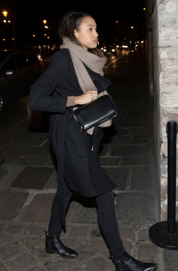 Exclusif - La compagne de Pierre Sarkozy - L'ancien président de la république, Nicolas Sarkozy, a fêté son 61e anniversaire au restaurant Guy Savoy, dans lequel travaille Léonard Trierweiler, en compagnie de sa femme, ses enfants et leurs amis. Paris, le 28 janvier 2016