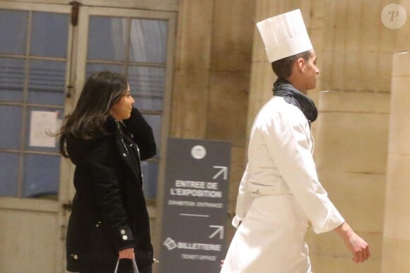 Exclusif - Jessica Sebaoun (La femme de Jean Sarkozy) accueillie par Léonard Trierweiler - L'ancien président de la république, Nicolas Sarkozy, a fêté son 61e anniversaire au restaurant Guy Savoy, dans lequel travaille Léonard Trierweiler, en compagnie de sa femme, ses enfants et leurs amis. Paris, le 28 janvier 2016