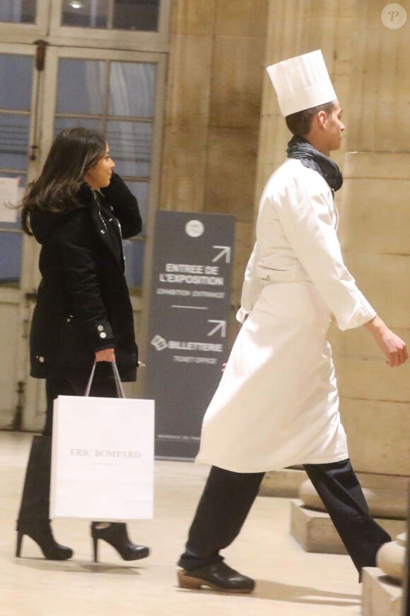 Exclusif -  Jessica Sebaoun (La femme de Jean Sarkozy) accueillie par Léonard Trierweiler - L'ancien président de la république, Nicolas Sarkozy, a fêté son 61e anniversaire au restaurant Guy Savoy, dans lequel travaille Léonard Trierweiler, en compagnie de sa femme, ses enfants et leurs amis. Paris, le 28 janvier 2016