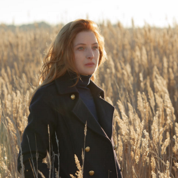 Julia Piaton dans Le Secret d'Elise, sur TF1