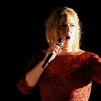 Adele : Enorme loupé sur la scène des Grammy Awards...