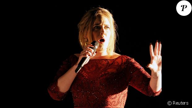 Adele, aux Grammy Awards 2016 au Staple Center de Los Angeles, le 15 février 2016