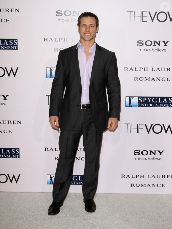 Jake Pavelka à la première de "The Vow" à Los Angeles le 6 févirer 2012