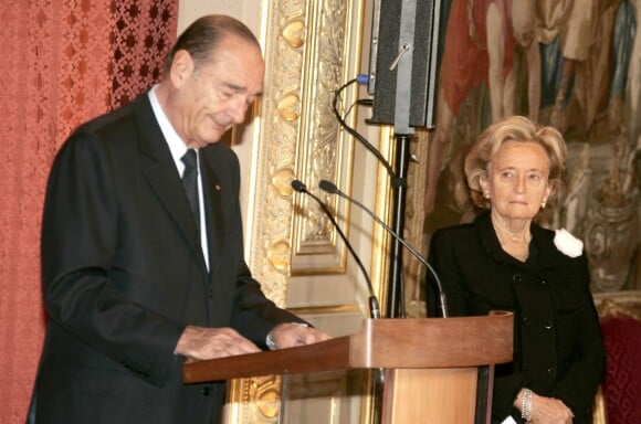 Jacques Chirac et sa femme Bernadette à L'Elysée en février 2006.
