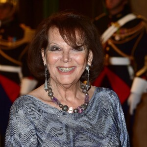 Claudia Cardinale - 23e Gala de l'Espoir de la Ligue Contre le Cancer au théâtre des Champs-Elysées à Paris le 9 novembre 2015. © Giancarlo Gorassini / Bestimage