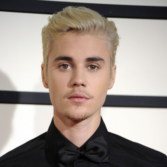 Justin Bieber - La 58ème soirée annuelle des Grammy Awards au Staples Center à Los Angeles, le 15 février 2016.  Celebrities arriving at the 58th Annual Grammy Awards at the Staples Center in Los Angeles, California on February 15, 2016.15/02/2016 - Los Angeles